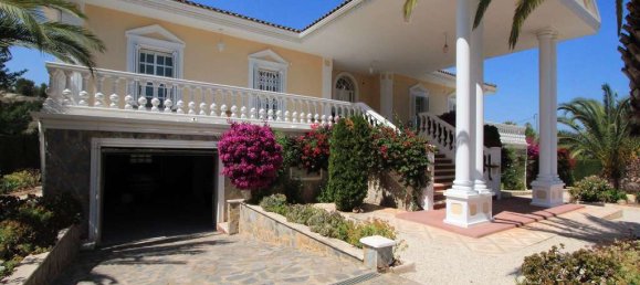 Вилла с 4 спальнями в Л'Альфас дель Пи, Испания № 4309 12