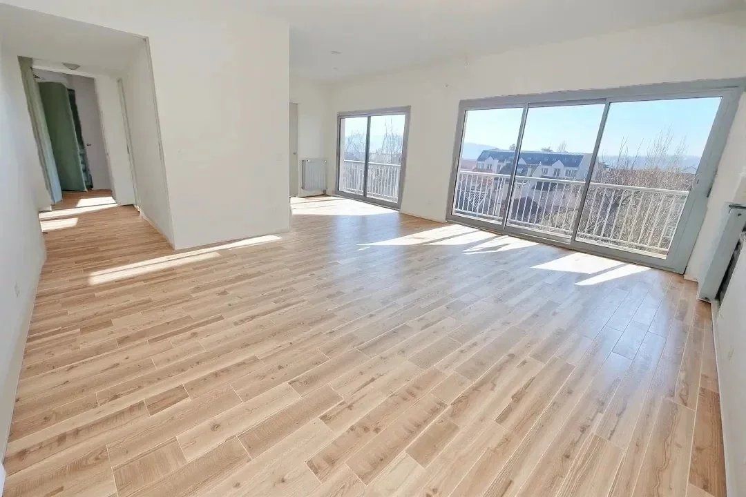 3 Schlafzimmer Wohnung in Croissy-sur-Seine, France, Nr. 142342