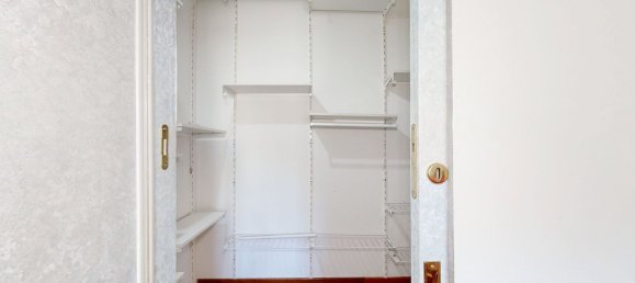 3 Schlafzimmer Wohnung in Milan, Italy, Nr. 338183 17