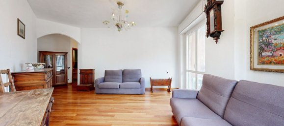 3 Schlafzimmer Wohnung in Milan, Italy, Nr. 338183 4