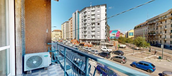 3 Schlafzimmer Wohnung in Milan, Italy, Nr. 338183 7