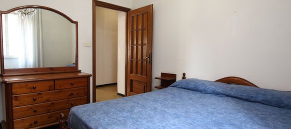 3 rooms Apartment in Genoa, Italy No. 271858 25