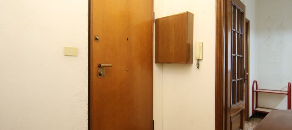 3 rooms Apartment in Genoa, Italy No. 271858 14