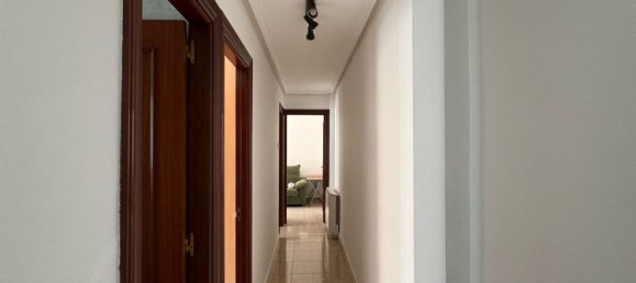 3 bedrooms Apartment in Aviles, Spain No. 170848 5