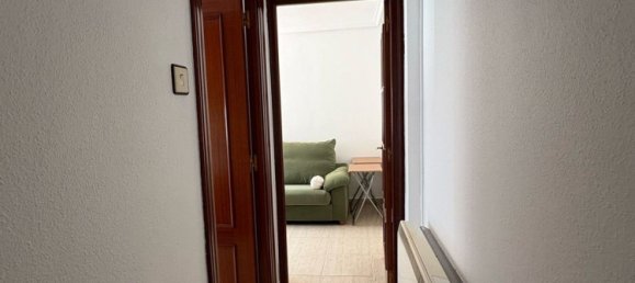 3 bedrooms Apartment in Aviles, Spain No. 170848 3