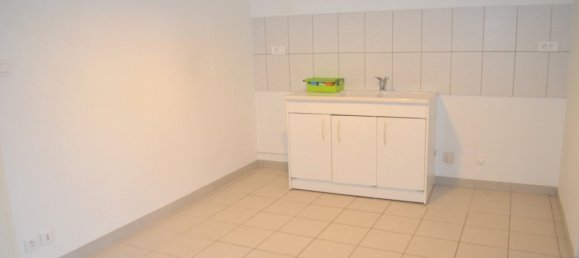 6 bedrooms Building in Lacroix-sur-Meuse, France No. 86352 6