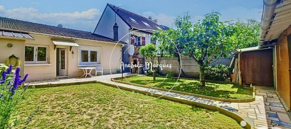 2 bedrooms House in Chennevieres-sur-Marne, France No. 318246 11