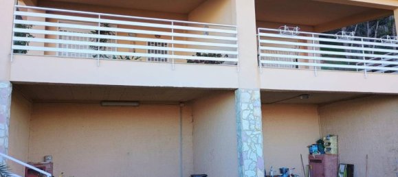 3 rooms Villa in Altavilla Milicia, Italy No. 147757 4