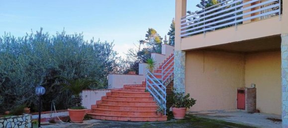 3 rooms Villa in Altavilla Milicia, Italy No. 147757 3