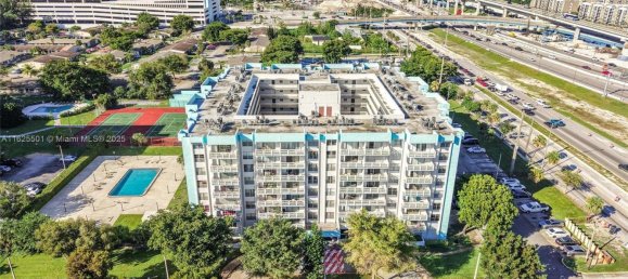 1 غرف نوم عقار تجاري في Miami, الولايات المتحدة رقم 615066 20