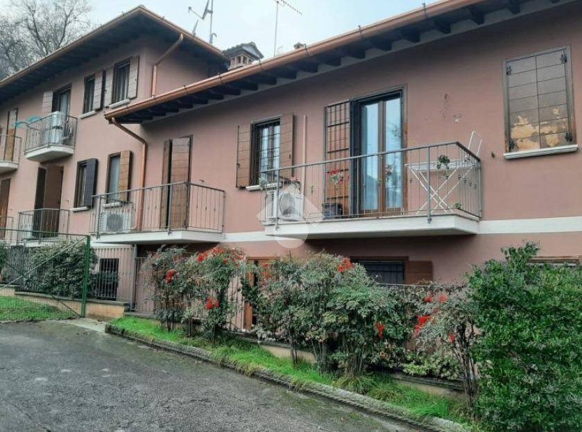 Квартира с 2 спальнями в Монтикьяри, Италия № 375134