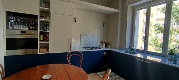 3 bedrooms Apartment in Rome, Italy No. 318578 21