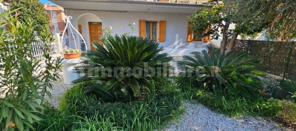 3 bedrooms Apartment in Civitanova Marche, Italy No. 347728 3