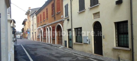 Apartamento de 3 dormitorios en Goito, Italy No. 3450 5