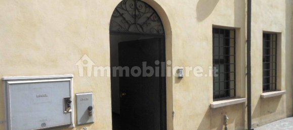 Apartamento de 3 dormitorios en Goito, Italy No. 3450 7