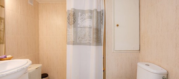 Apartamento de 2 dormitorios en Roses, Spain No. 188993 2