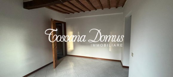 6 rooms House in Siena, Italy No. 18324 7