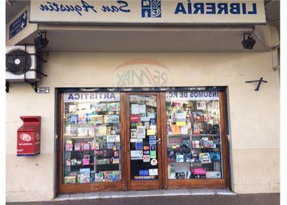 48m² Commercial property in Buenos Aires, Argentina No. 107867