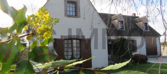 5 bedrooms House in Provins, France No. 204178 16