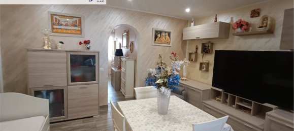 Apartamento de 3 dormitorios en Villabate, Italy No. 358753 4