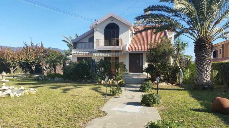 4 bedrooms Villa in Parekklisia, Cyprus No. 20469