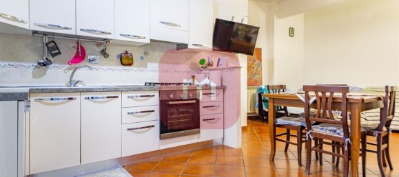 2 bedrooms Apartment in Pomezia, Italy No. 205192 3