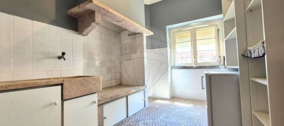 Gewerbliche Immobilie in Lisbon, Portugal 48m², Nr. 278981 8