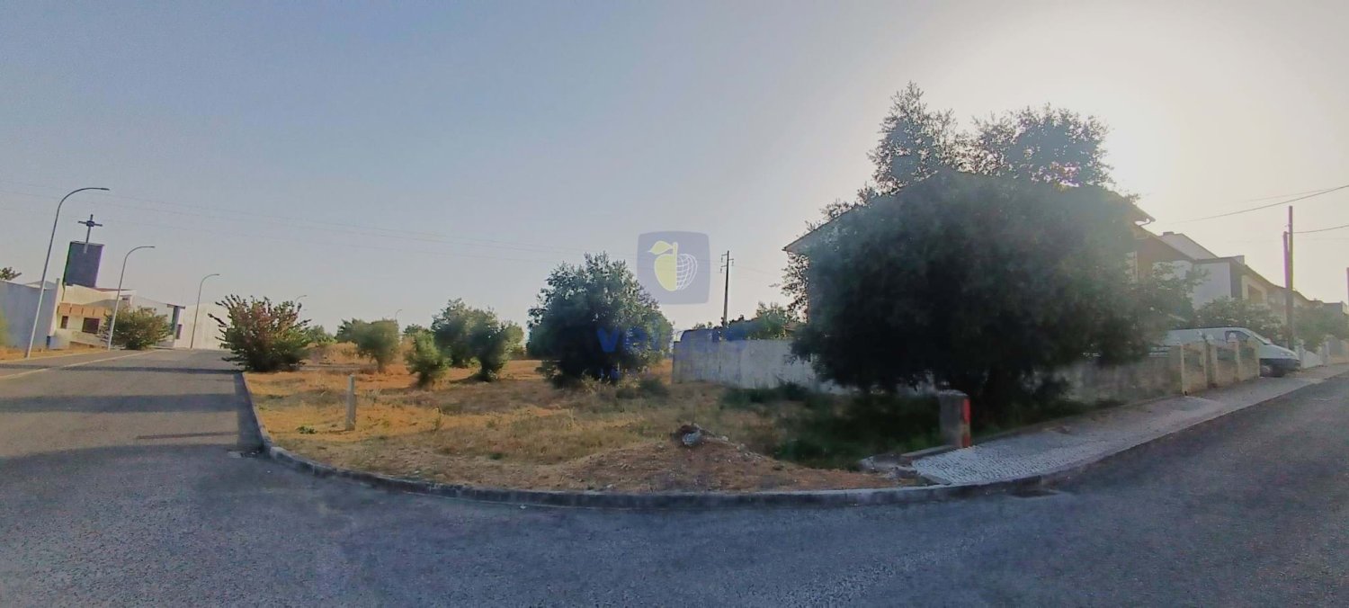 396m² Land in Alcanena, Portugal No. 285928