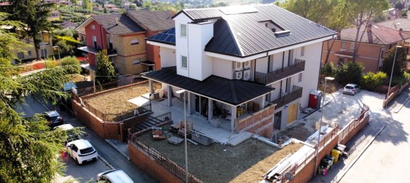 6 rooms Apartment in Macerata, Italy No. 206890 27