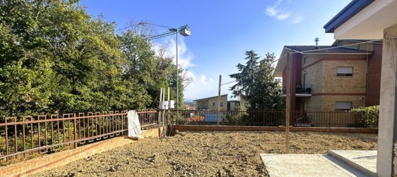 6 rooms Apartment in Macerata, Italy No. 206890 30