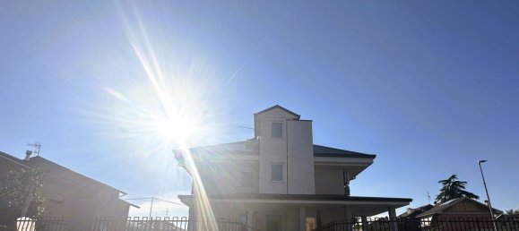 6 rooms Apartment in Macerata, Italy No. 206890 28