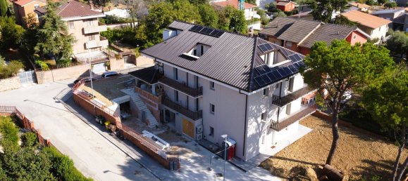 6 rooms Apartment in Macerata, Italy No. 206890 4