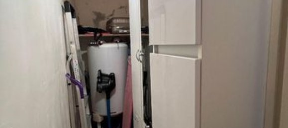 Apartamento de 2 dormitorios en Montceau-les-Mines, France No. 358930 14