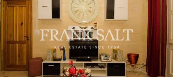 Мезонет с 2 спальнями в Айнсилем, Мальта № 653 10