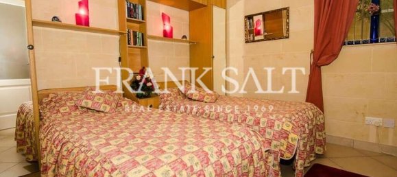 Мезонет с 2 спальнями в Айнсилем, Мальта № 653 14