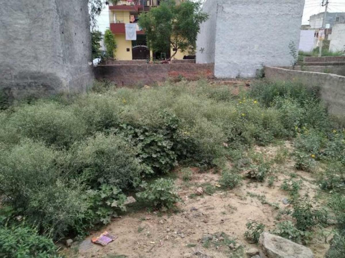  Land in Gurgaon, India No. 35876
