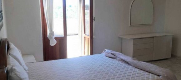 Casa de 5 dormitorios en Rocca San Giovanni, Italy No. 330477 12