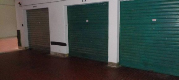 Garage à Rome, Italy 11m² No. 31654 11