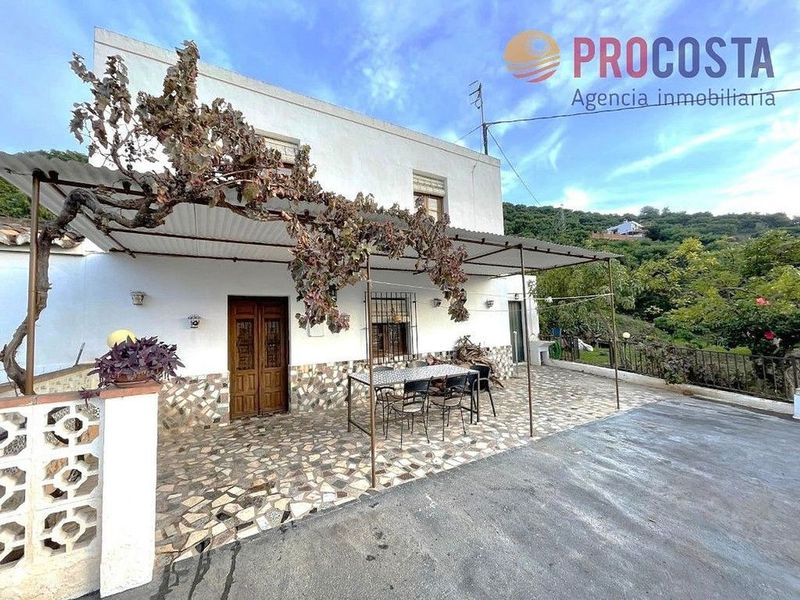 2 bedrooms House in Almunecar, Spain No. 228666