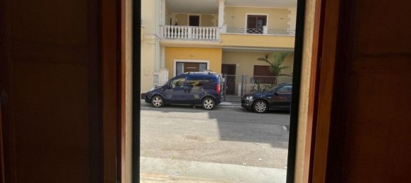 3 Schlafzimmer Wohnung in Aradeo, Italy, Nr. 336853 6