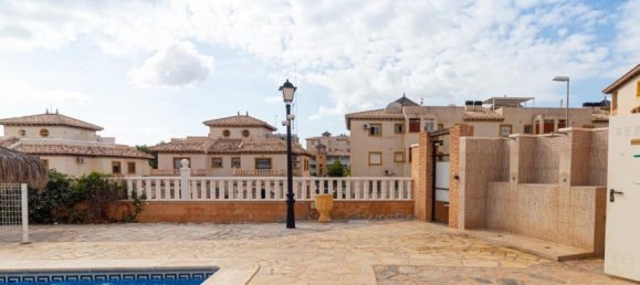 Таунхаус с 2 спальнями в Аликанте, Испания № 133496 33