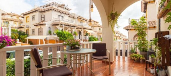 Таунхаус с 2 спальнями в Аликанте, Испания № 133496 2