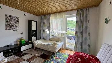 3غرفة شقة في Gloggnitz, Austria رقم 47238