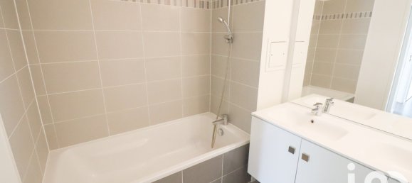 4-salle Appartement à Strasbourg, France No. 152406 12