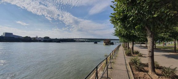 Квартира с 1 спальней в Бонн, Германия № 227268 4