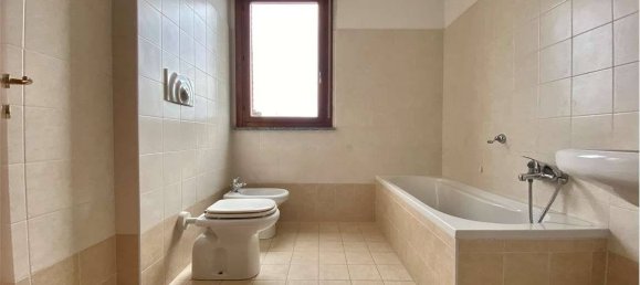 2 bedrooms Apartment in Turbigo, Italy No. 352204 8