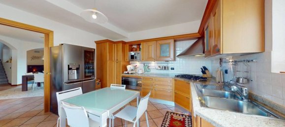 3 chambres Villa à Malnate, Italy No. 129677 17