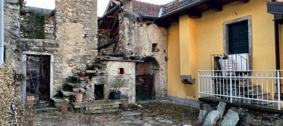 Дом с 5 комнатами в Беэ, Италия № 212016 6