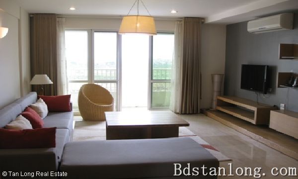 Квартира с 4 спальнями в Тэйхо, Вьетнам № 7014