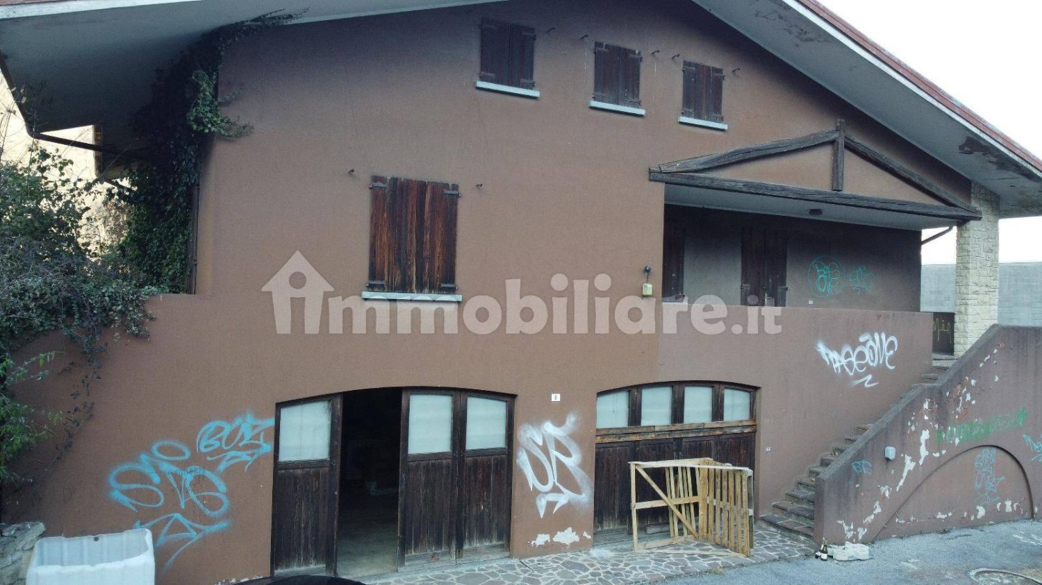 5 Schlafzimmer Villa in Pontida, Italy, Nr. 12084